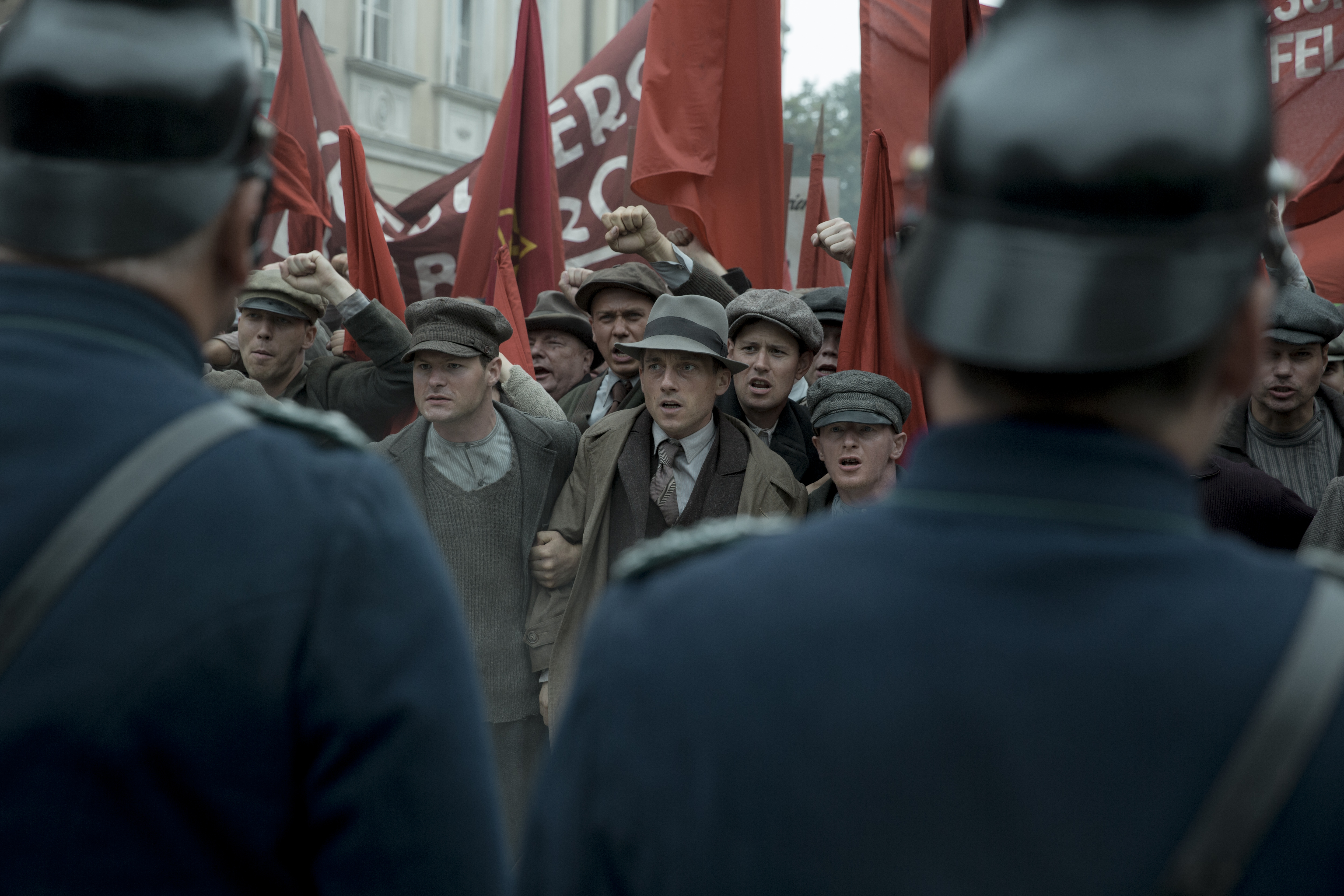 Babylon Berlin Sänger Babylon Berlin Sänger