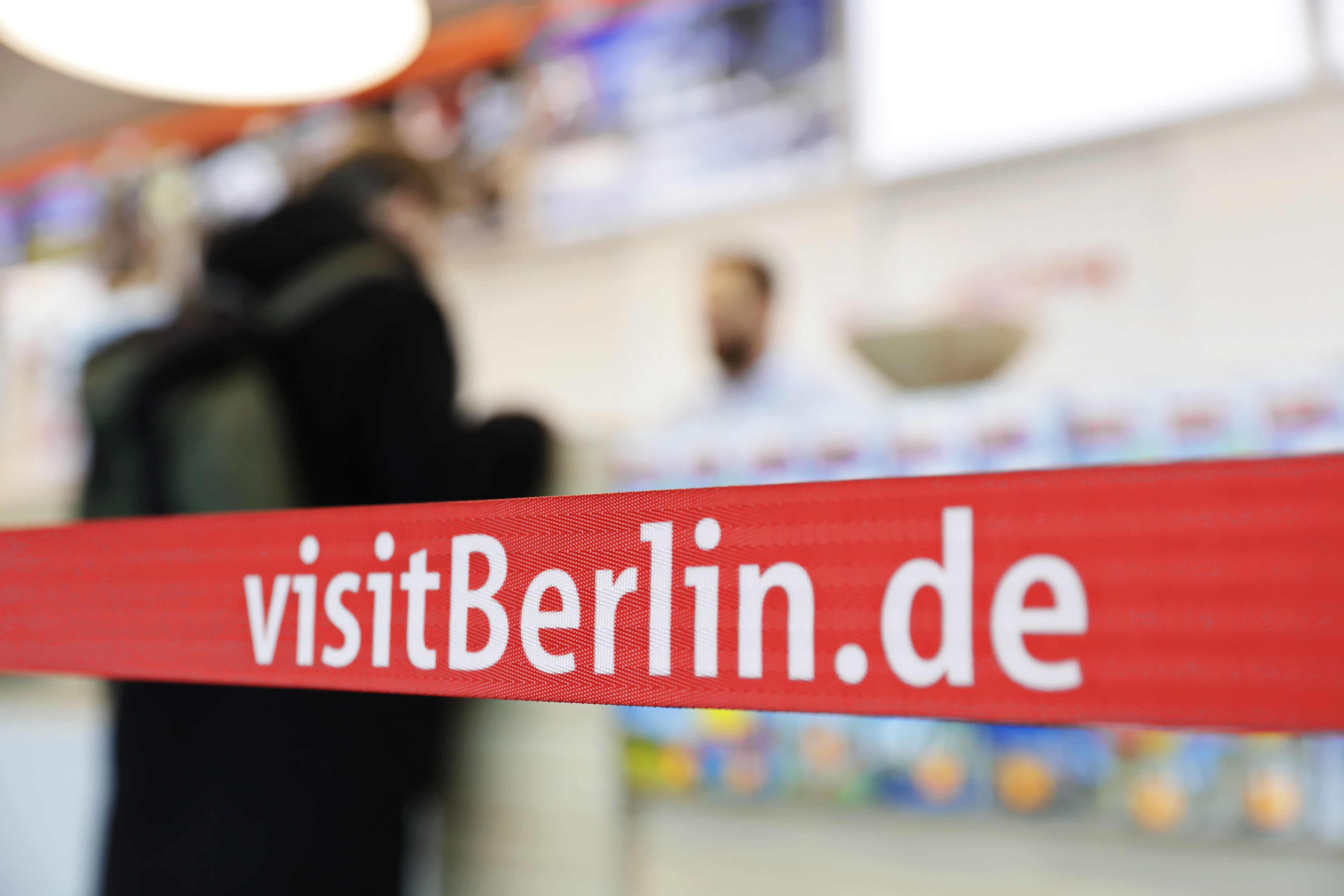 berlin tourist info im hauptbahnhof