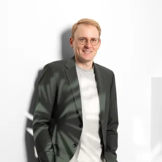 Mitarbeiterportait Alexander Serbe