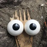 Imbissgabel mit Augen