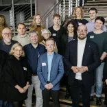 Vertreter:innen aus allen Bezirken: Der neue Bürger:innenbeirat Berlin-Tourismus stellt sich beim Forum am 31. Januar 2023 den Gästen und dem Staatssekretär Michael Biel (2.v.r. in 1.Reihe) vor Der neue Bürger:innenbeirat Berlin-Tourismus stellt sich beim Forum am 31. Januar 2023 den Gästen und dem Staatssekretär Michael Biel (2.v.r. in 1.Reihe) vor