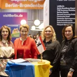 Burkhard Kieker (visitBerlin), Marianna Oleskiv (State Agency Tourism Development Ukraine), Franziska Giffey (Senatorin für Wirtschaft), Maryna Radova (Kyiv state administration for tourism), Sabine Wendt (visitBerlin) Burkhard Kieker (visitBerlin), Marianna Oleskiv (State Agency Tourism Development Ukraine), Franziska Giffey (Senatorin für Wirtschaft), Maryna Radova (Kyiv state administration for tourism), Sabine Wendt (visitBerlin)