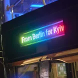 Berlin übergab umgebauten BVG-Doppeldeckerbus an Kiew