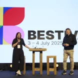 visitBerlins Geschäftsführung Sabine Wendt und Burkhard Kieker eröffnen das Bestival 2025