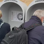 Das Berlin Freedom Mobil tourte während der Freedom Week mit Programm und der Freiheitsglocke durch Berlin