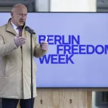 Kai Wegner, Regierender Bürgermeister von Berlin, eröffnet die Berlin Freedom Week