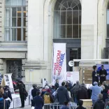 Das Berlin Freedom Week Mobil mit der Freiheitsglocke tourt während der Berlin Freedom Week durch Berlin Das Berlin Freedom Week Mobil tourt während der Berlin Freedom Week durch Berlin