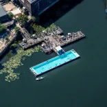 Luftaufnahme Badeschiff