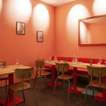 Restaurant Happy