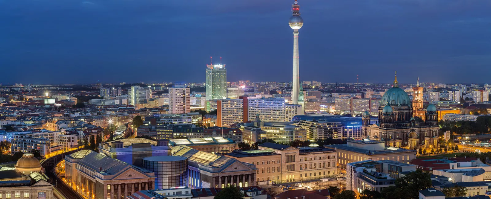 Berlin-Skyline bei Nacht