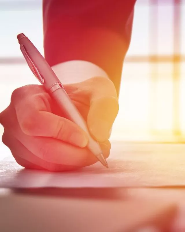 Ausschreibungsunterlagen Verträge zur Unterschrift