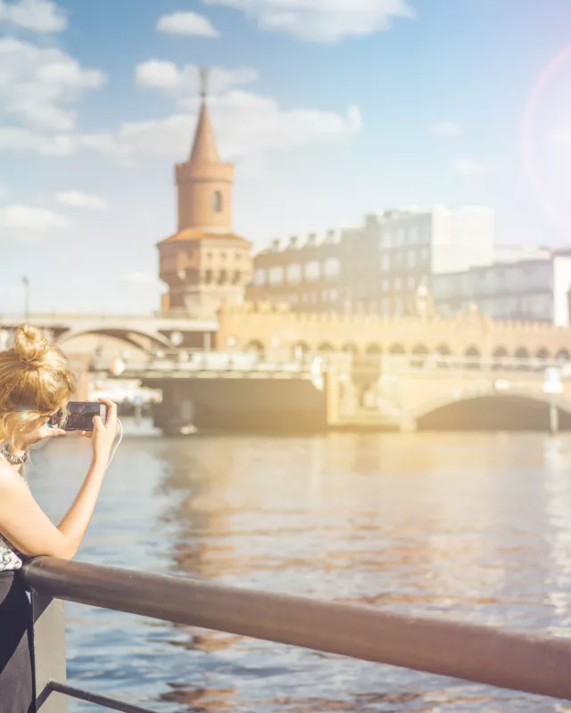 Berliner Sommer mit Oberbaumbrücke