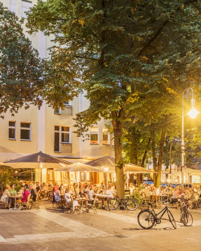 Foto: Berlin, Ludwigkirchplatz