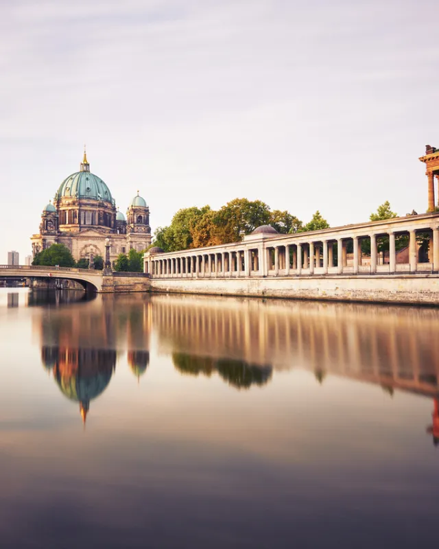 Museumsinsel und Dom vom Wasser