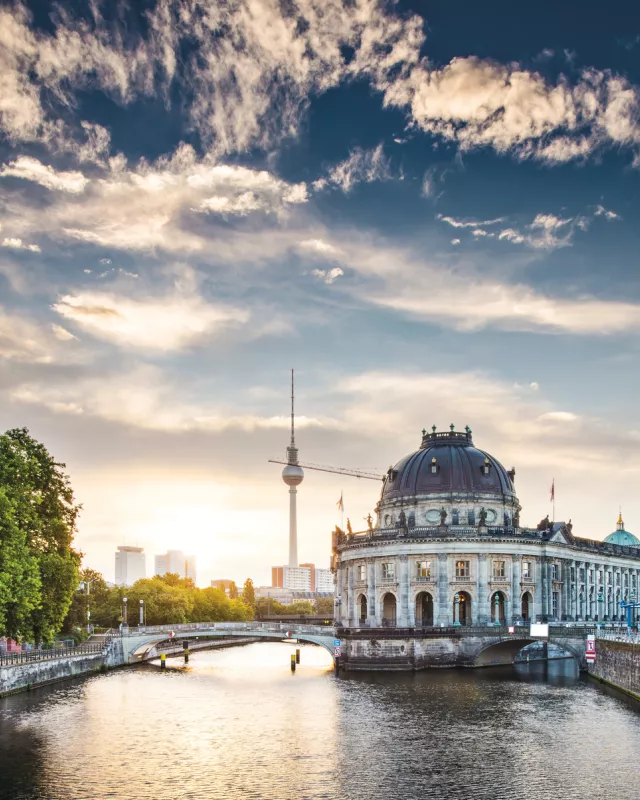 Spreeblick auf die Museumsinsel