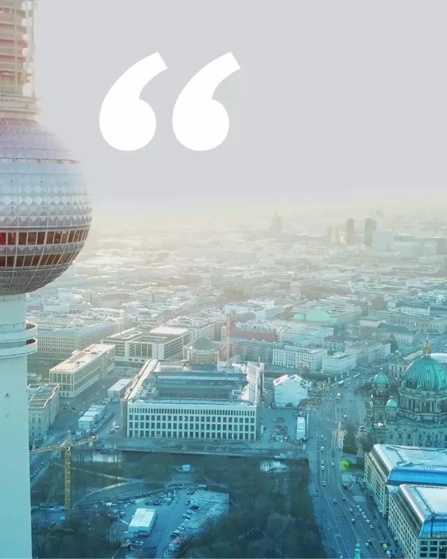 Der Berliner Fernsehturm in Anführungszeichen