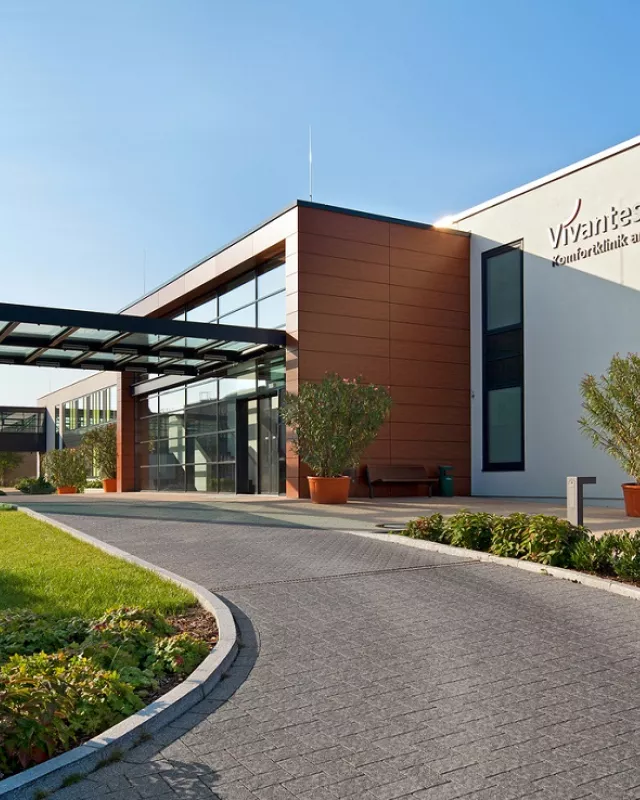 Vivantes Berlin Humboldt-Klinikum Auffahrt