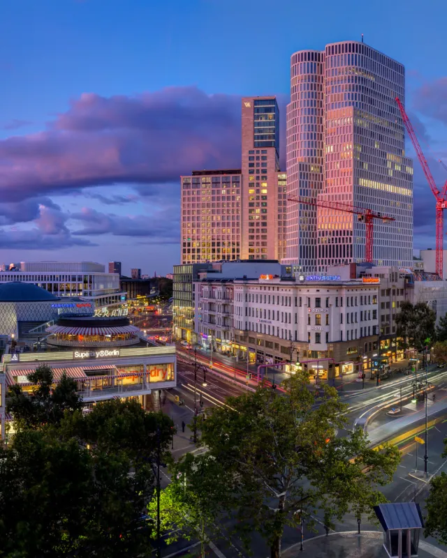 City-West am Abend