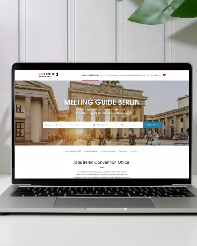 MockUp von Laptop mit Meeting Guide Website