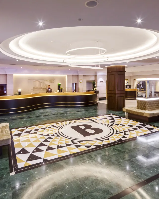 Lobby_Kempinski Hotel Bristol Berlin