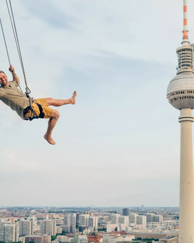 High Swing High Swing