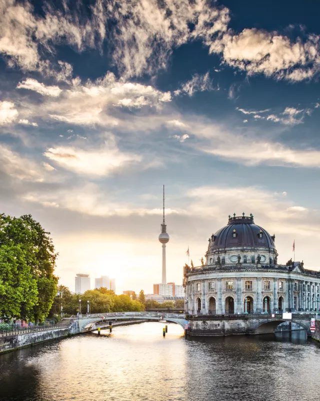 Spreeblick auf die Museumsinsel