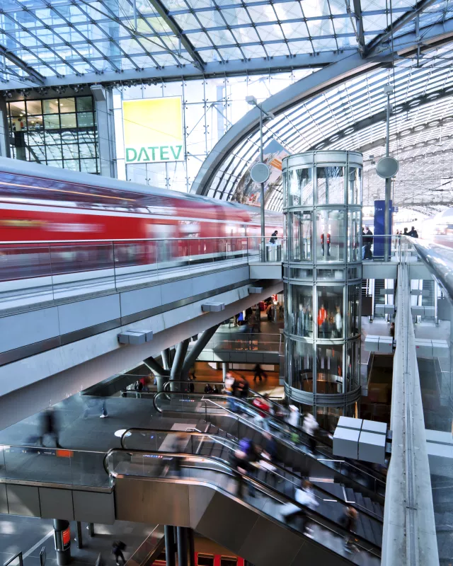 Berliner Hauptbahnhof von innen