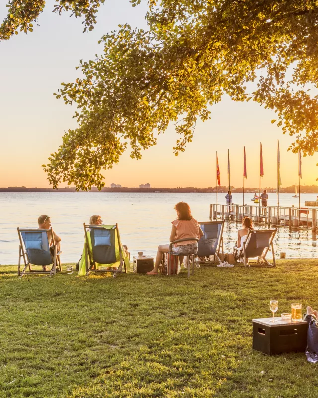 Strandbistro am Berliner Müggelsee - die Borkenbude