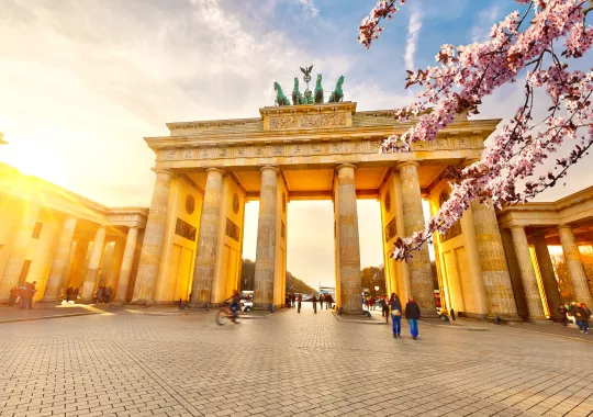 Brandenburger Tor im Frühling