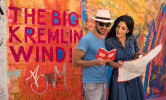 sightseeing mit der "berlin welcome card" an der eastside gallery