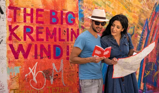 sightseeing mit der "berlin welcome card" an der eastside gallery