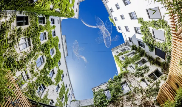 The Circus Hotel, Innenhof