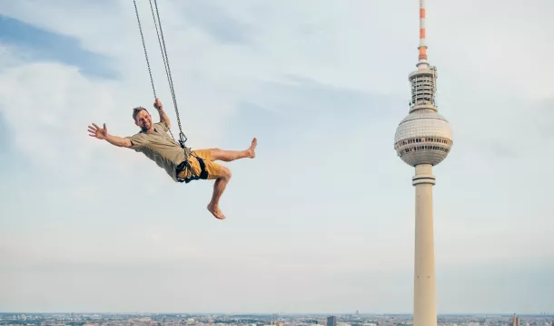 High Swing High Swing