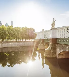 Panorama vom Humboldt Forum und dem Berliner Dom