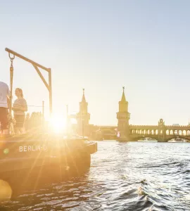 Friedrichshain-Kreuzberg, Oberbaumbruecke Friedrichshain-Kreuzberg, Oberbaumbruecke