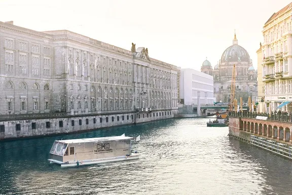 „Obscuraboat“