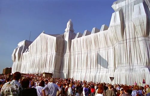 Verhüllter Reichstag Berlin 1995