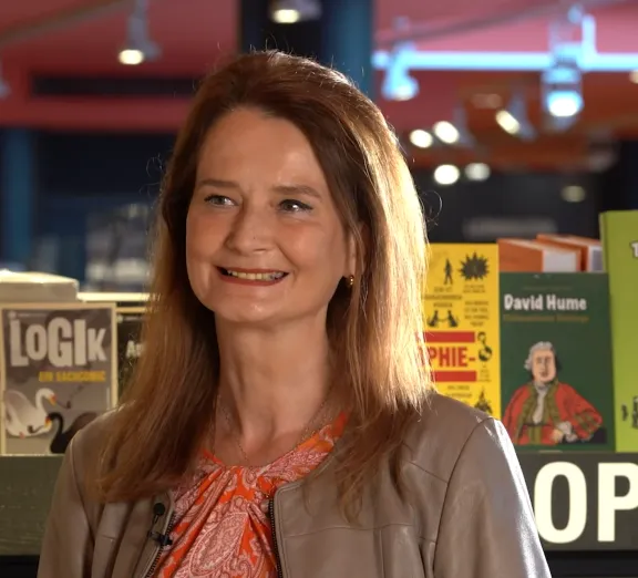 Susanne Hellmann