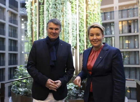 visitBerlin's CEO Burkhard Kieker and Senator for Economic Affairs Franziska Giffey visitBerlin's CEO Burkhard Kieker and Senator for Economic Affairs Franziska Giffey