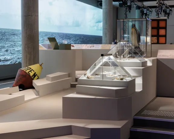 Ausstellung „On Water. WasserWissen in Berlin“ im Humboldt Forum