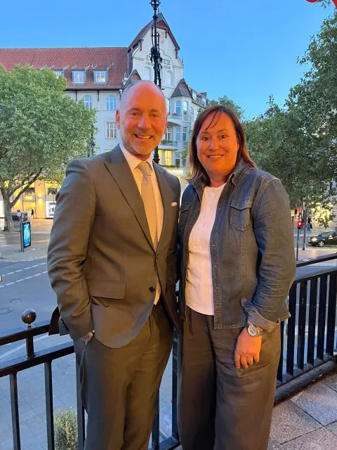 Stefan Athmann und Sabine Wendt, Geschäftsführerin von visitBerlin