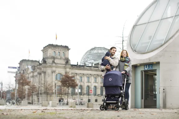 Visit Berlin, Berlin barrierefrei, 2013.11.11, U-Lift, Reichstag