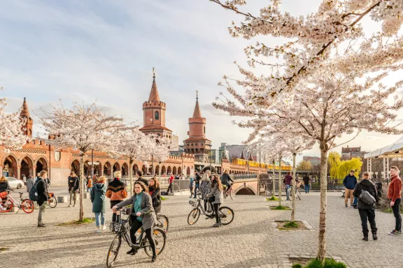 Oberbaumbrücke im Frühling Oberbaumbrücke im Frühling