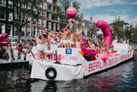 visitBerlin@ Canal Pride Amsterdamm